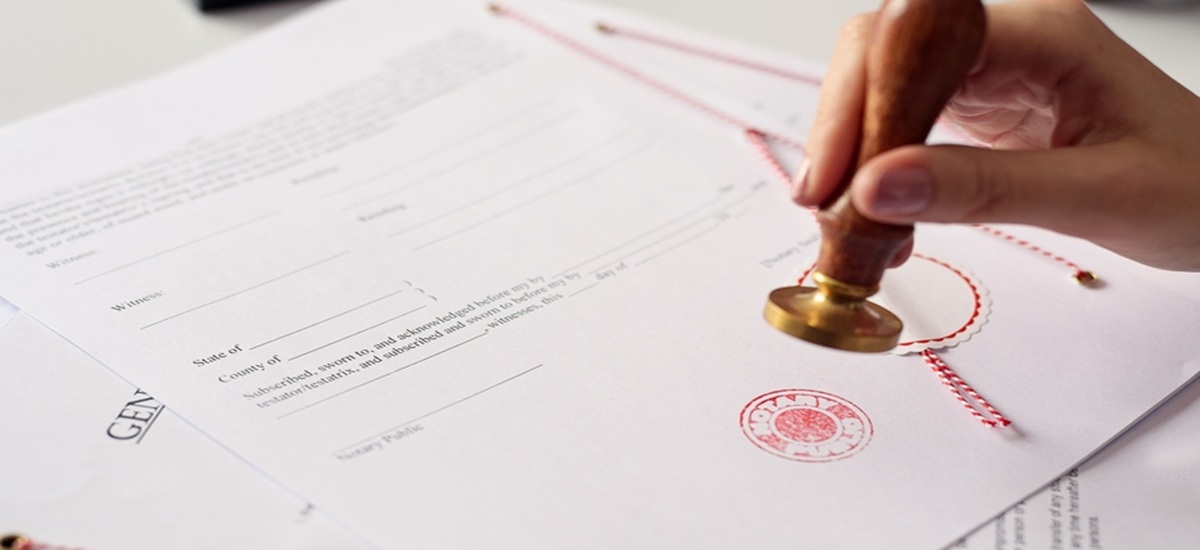 Notary in Mayfair